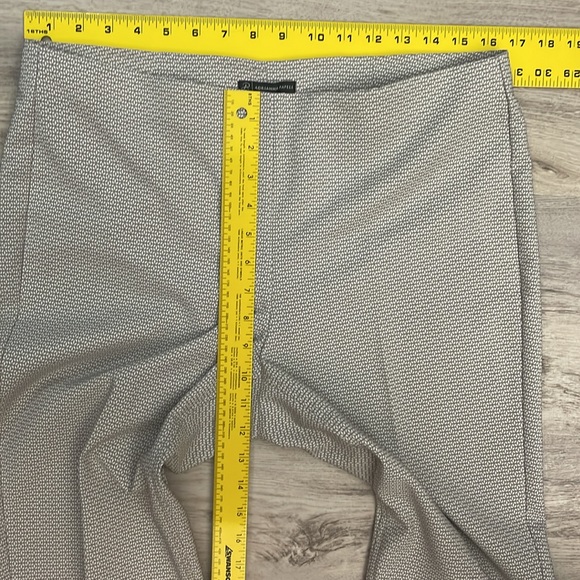 Adrianna Papell Gray & White Print Elastic Waist Pull On Straight Leg Pants 12 - Picture 7 of 11
